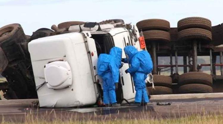 Curso de Materiales Peligrosos en Bomberos de Tornquist