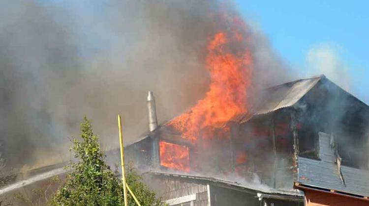 Daños totales en incendio en el centro de Puerto Montt
