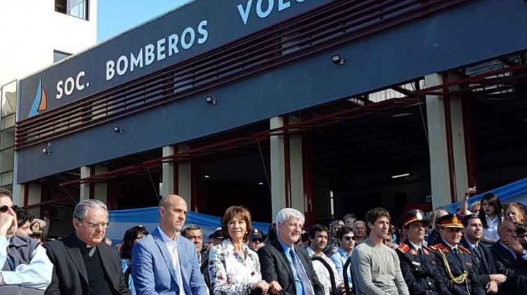 San Fernando inauguró el cuartel de bomberos más grande del país