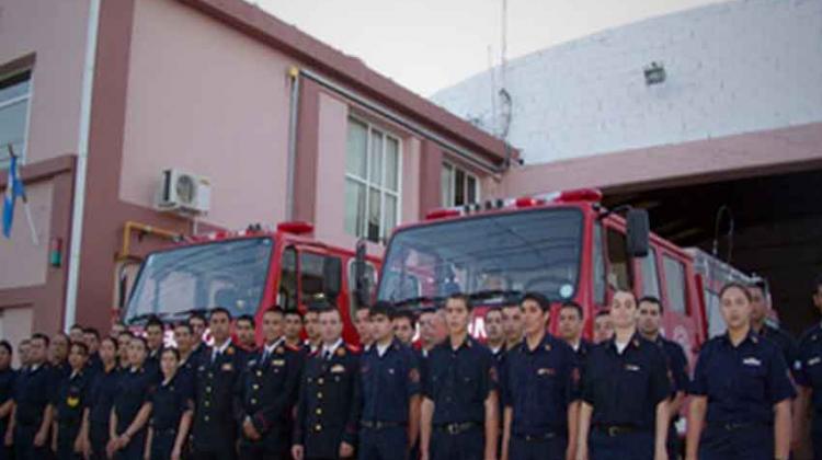 Bomberos reclaman plata para que no cierren cuarteles por falta de recursos