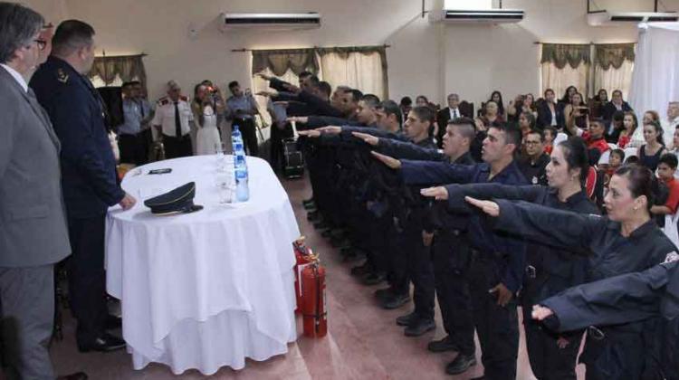 Prestan juramento bomberos judiciales