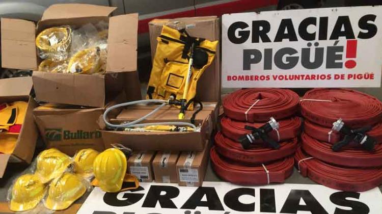 Bomberos Voluntarios de Pïgüé presentaron nuevo equipamiento