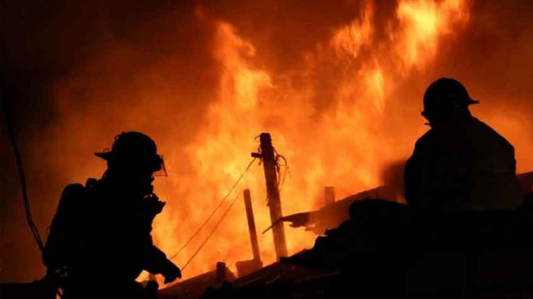 Incendio arrasa unas 90 viviendas en Guatemala