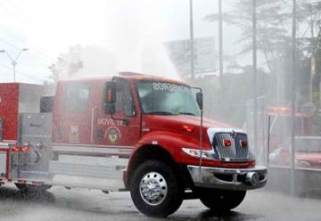 3 pueblos estrenarán nuevos y modernos carros de bomberos