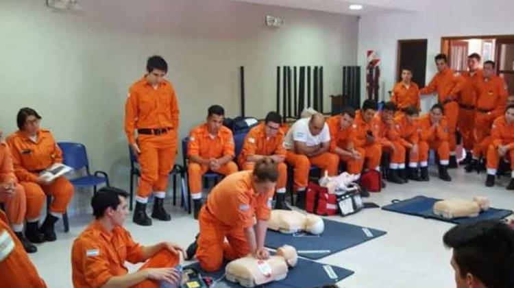 Bomberos de Cordoba participaron en un curso de socorrismo