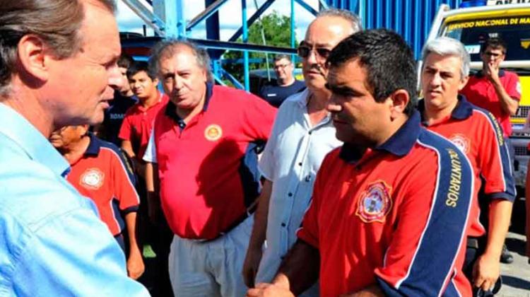El gobernador recibirá bomberos voluntarios entrerrianos
