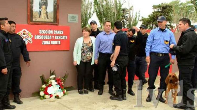 Inauguran remodelación de área Canes de Rescate en Bomberos