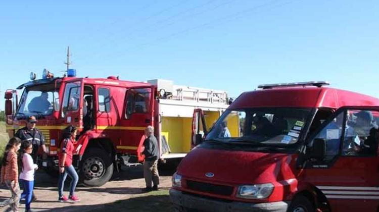 Bomberos de Claromecó adquirieron nuevas unidades importadas