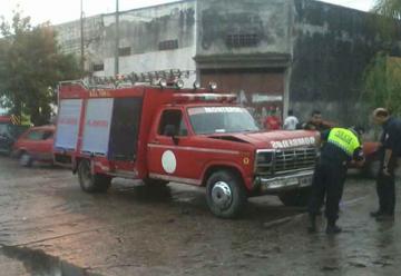 Choque entre un colectivo y un autobomba de bomberos de Monteros