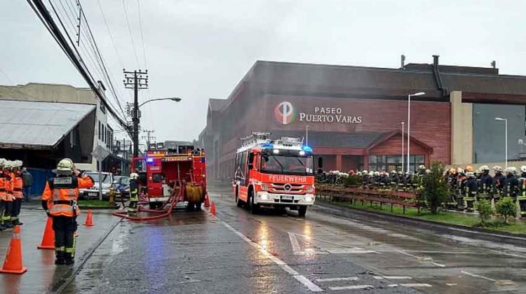 Bomberos de Puerto Varas recibió un nuevo carro multipropósito