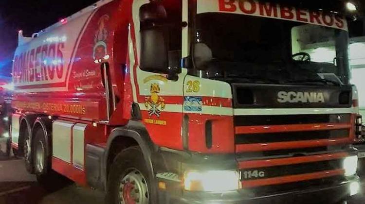 Dos camiones cisterna para Bomberos de Trenque Lauquen