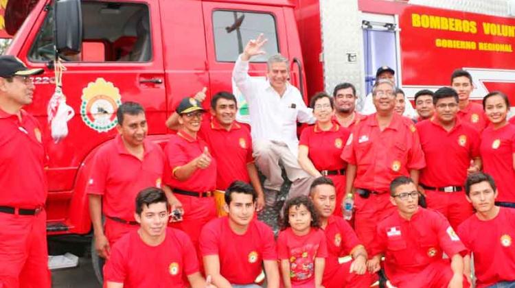 Bomberos de Chulucanas cuenta con nueva cisterna contraincendios