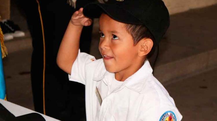 Se graduó la brigada infantil de Bomberos de Antigua Guatemala