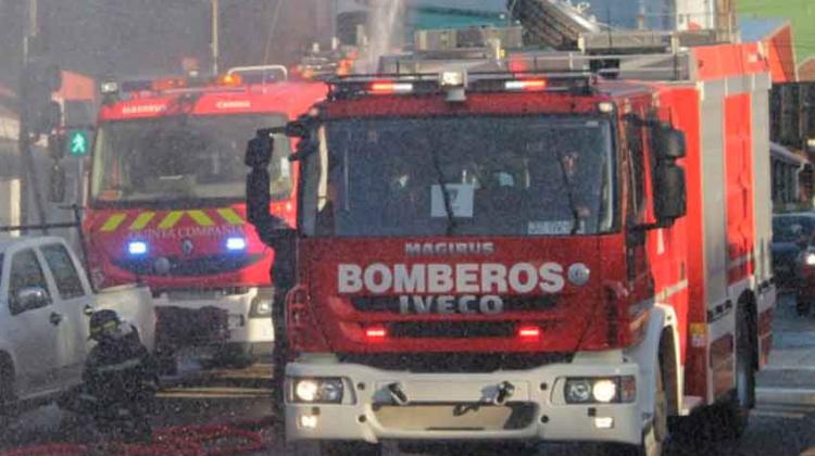 Bomberos de Ancud adquiere moderno carro bomba