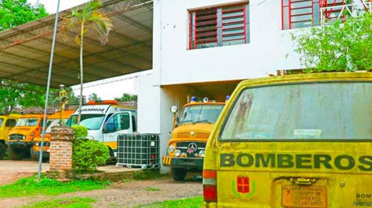 Denuncian al presidente del Cuerpo de Bomberos Denunciarán a directorio de bomberos por apropiación