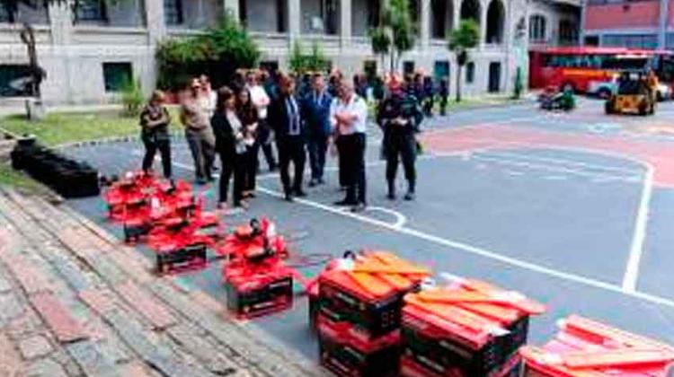 Bomberos recibió elementos para incendios forestales y rescate