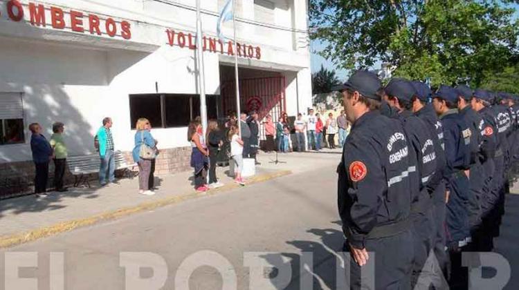 Bomberos Voluntarios de La Madrid celebraron su 56º aniversario