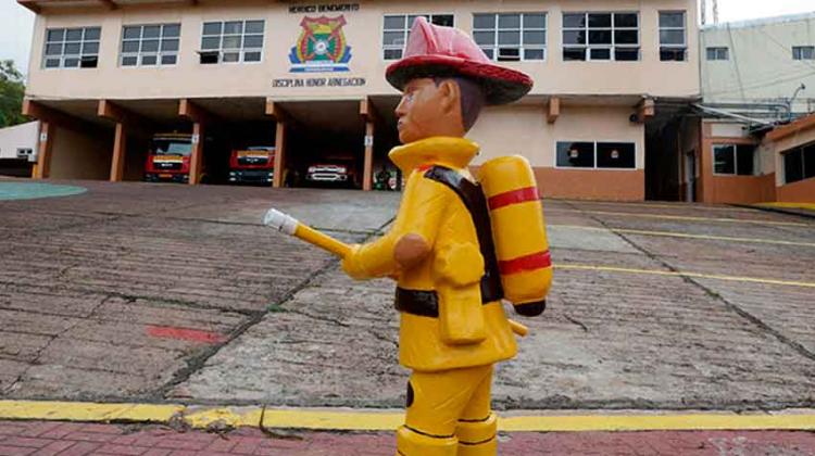 Bomberos tendrán este año su casa propia