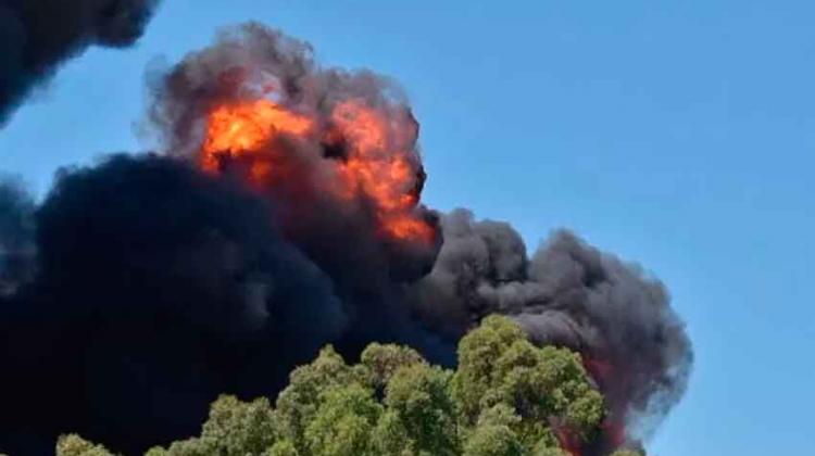 Incendio en fábrica dejó un muerto y tres heridos