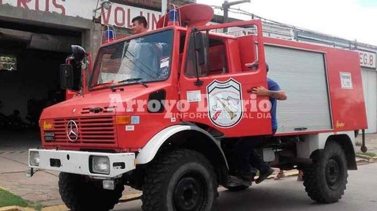 Bomberos Voluntarios de Arroyo Seco cuenta con una nueva unidad