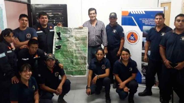 Bomberos colaboraron con los inundados en Salta