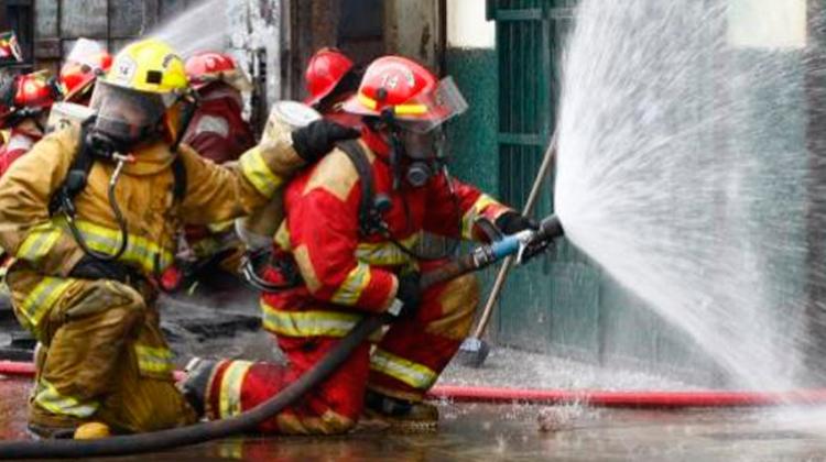 Comandante de Bomberos condenado por contratar a su cuñado
