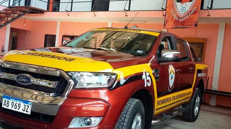Bomberos de Chilecito adquirieron una nueva camioneta