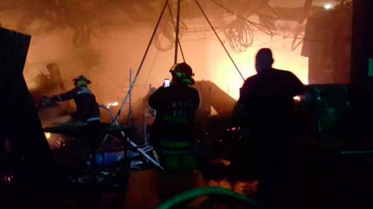 Incendio en mercado de Usulután destruye 61 puestos