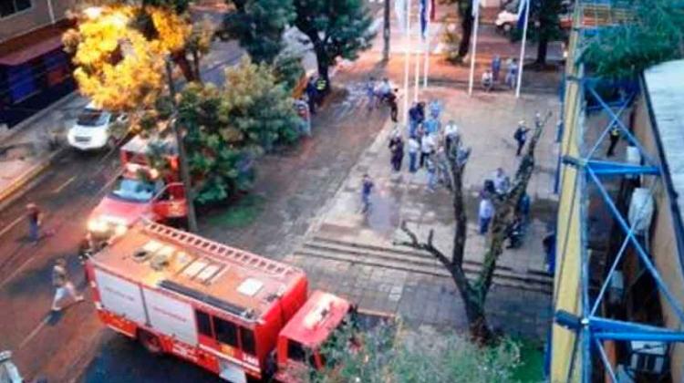 Se incendió la Municipalidad de Encarnación