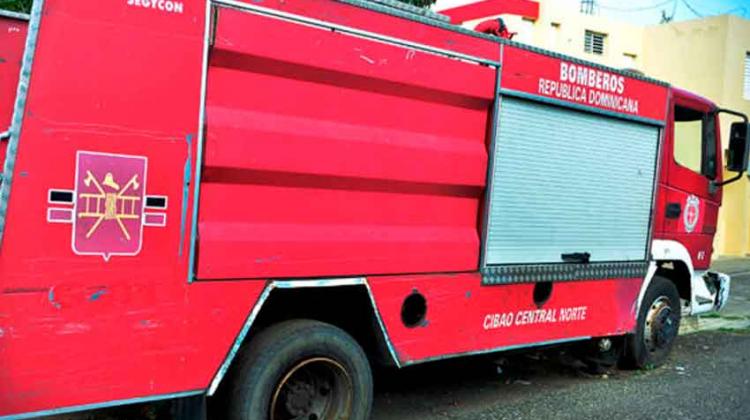 Bomberos carecen de personal y equipos