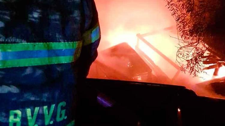 25 vehículos fueron destruidos por el fuego en depósito judicial