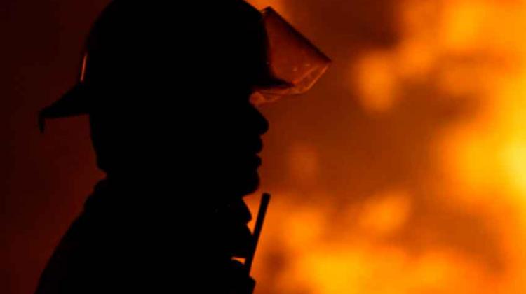 Tres voluntarios de bomberos de Villarrica en incendio
