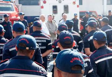 Prohíben a bomberos declarar a los medios de comunicación