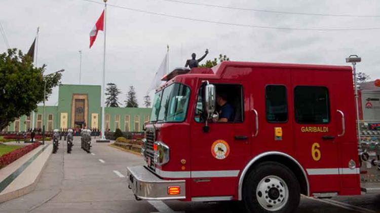 Bomberos celebran 146 aniversario con emotivo acto patriótico