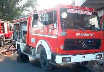 Bomberos de La Matanza desmienten a la intendenta