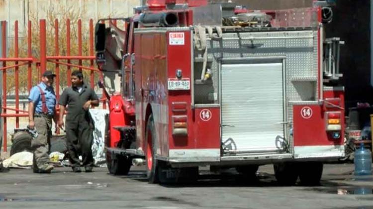 Bomberos de Juárez se quejan por falta de equipo Bomberos de Juárez