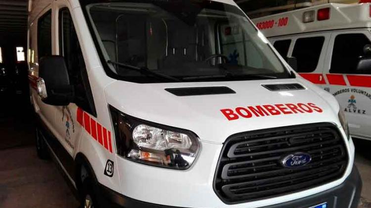 Nueva ambulancia de los Bomberos Voluntarios de Gálvez