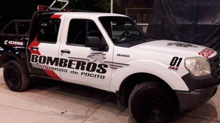 Bomberos de Pocito bautizó «ARA San Juan» a su primera camioneta