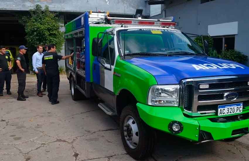 Bomberos Miramar recibió una autobomba de rápida intervención