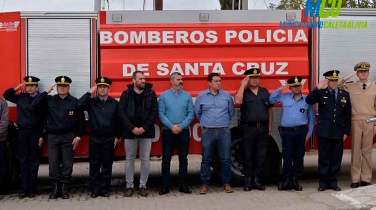 Bomberos de Caleta Olivia conmemoraron su aniversario