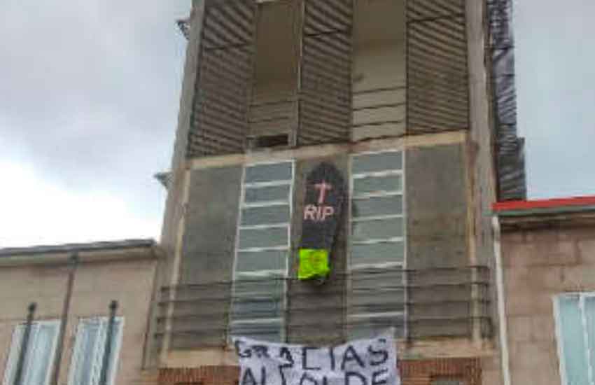 Se recrudece el conflicto entre los bomberos y jefatura