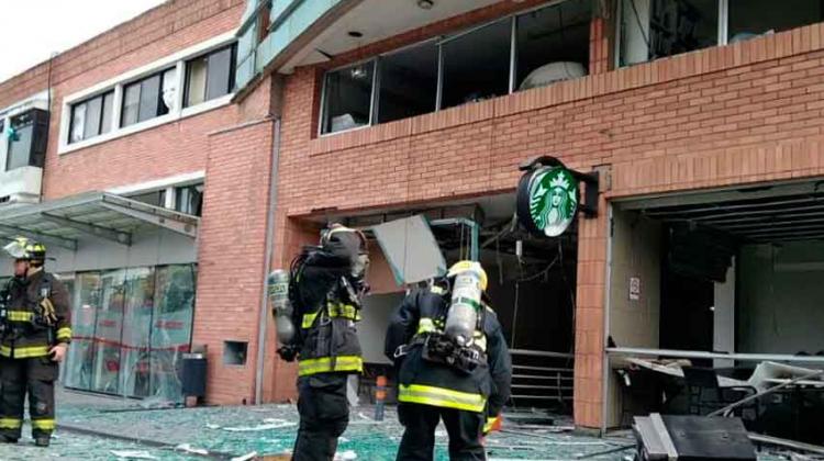 Los Bomberos de Chile encabeza como la institución más confiable Violenta explosión en Sanatorio de Concepción en Chile
