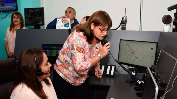 Bomberos de Arica inauguró única central de alarma sustentable