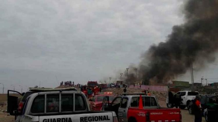17 unidades de bomberos atienden gran incendio