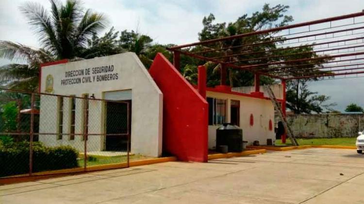 Piden reactivar la subestación de bomberos en Villa Allende Piden reactivar la subestación de bomberos en Villa Allende