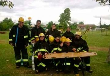 Bomberos de Bovril y un paso más hacia su propio lugar