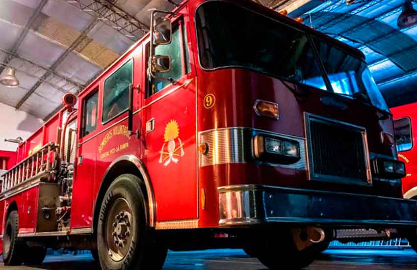 Bomberos pampeanos se capacitan en Colombia