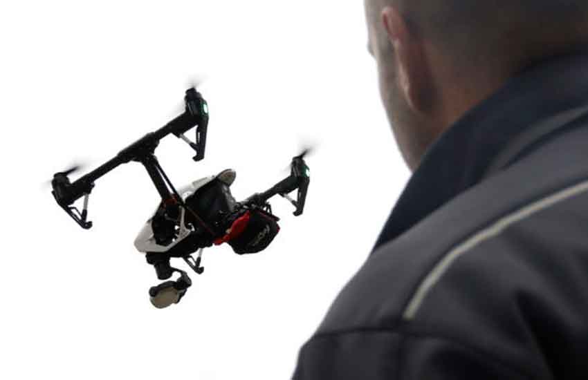 Bomberos aprenderán a usar drones en emergencias y rescates