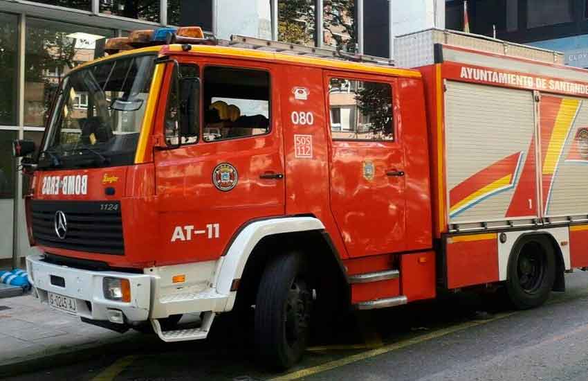 Jornada de puertas abiertas en el Parque de Bomberos de Santander