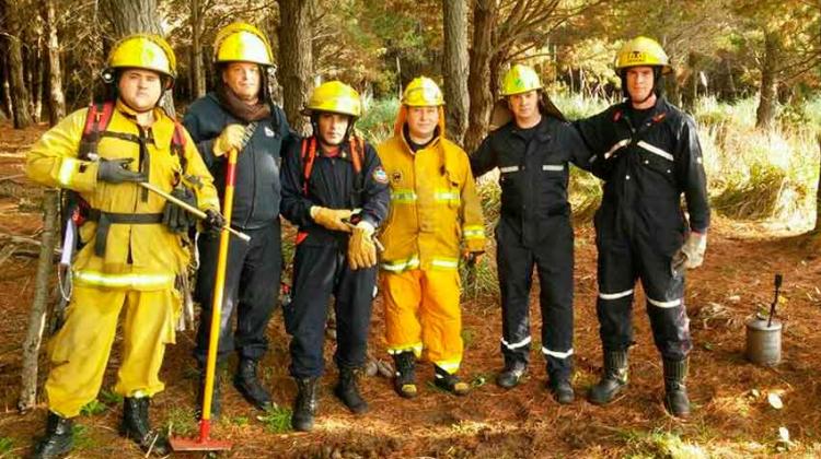 Curso sobre incendios forestales en Santa Teresita